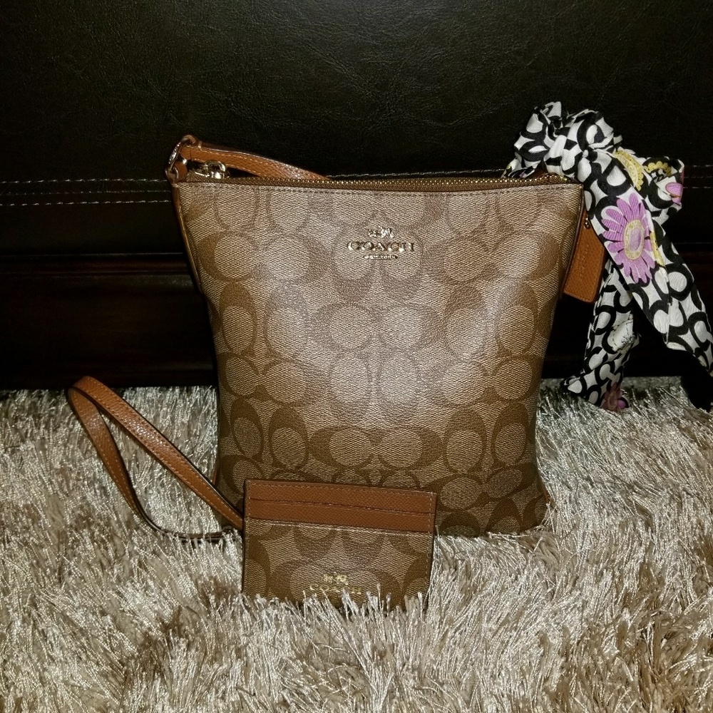 AUTHENTIC COACH PURSE AND WALLET