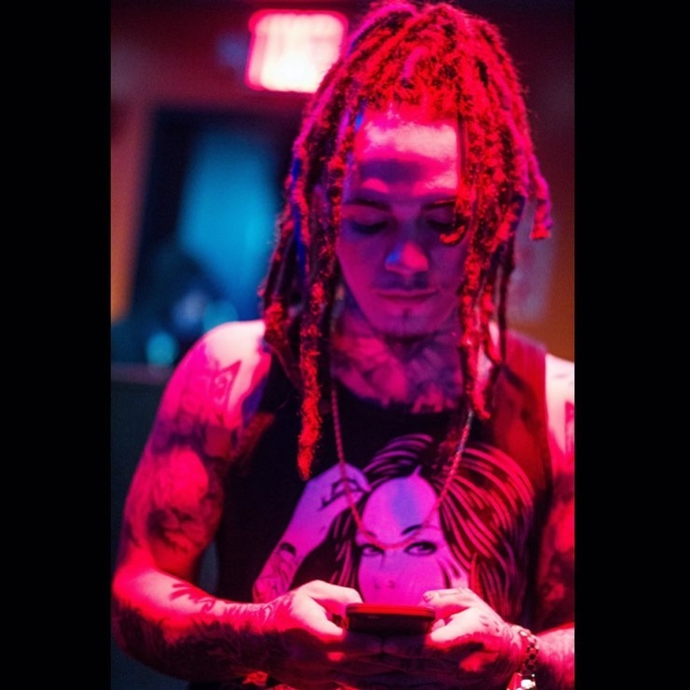 Meet your Posher, Johan