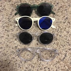 4 pairs of glasses