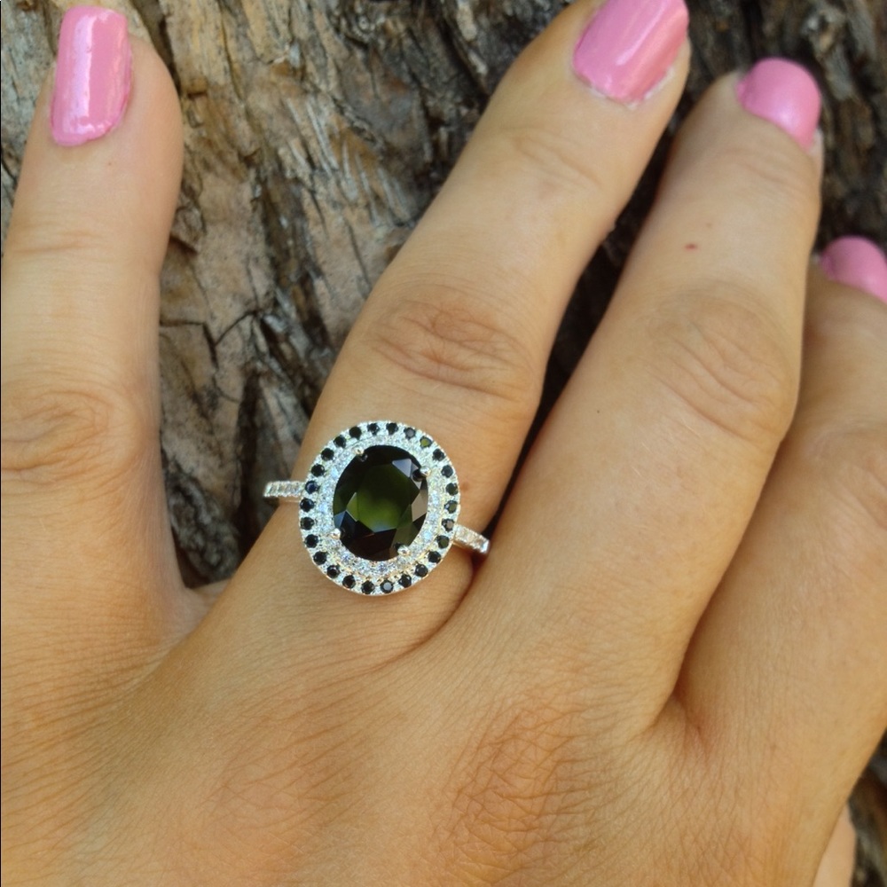 LAST WEEK!💖Genuine Black Sapphire Ring