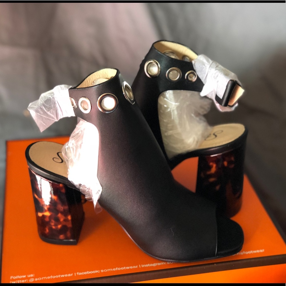 SoMe Claire Tortoise Shell Slingback Heel