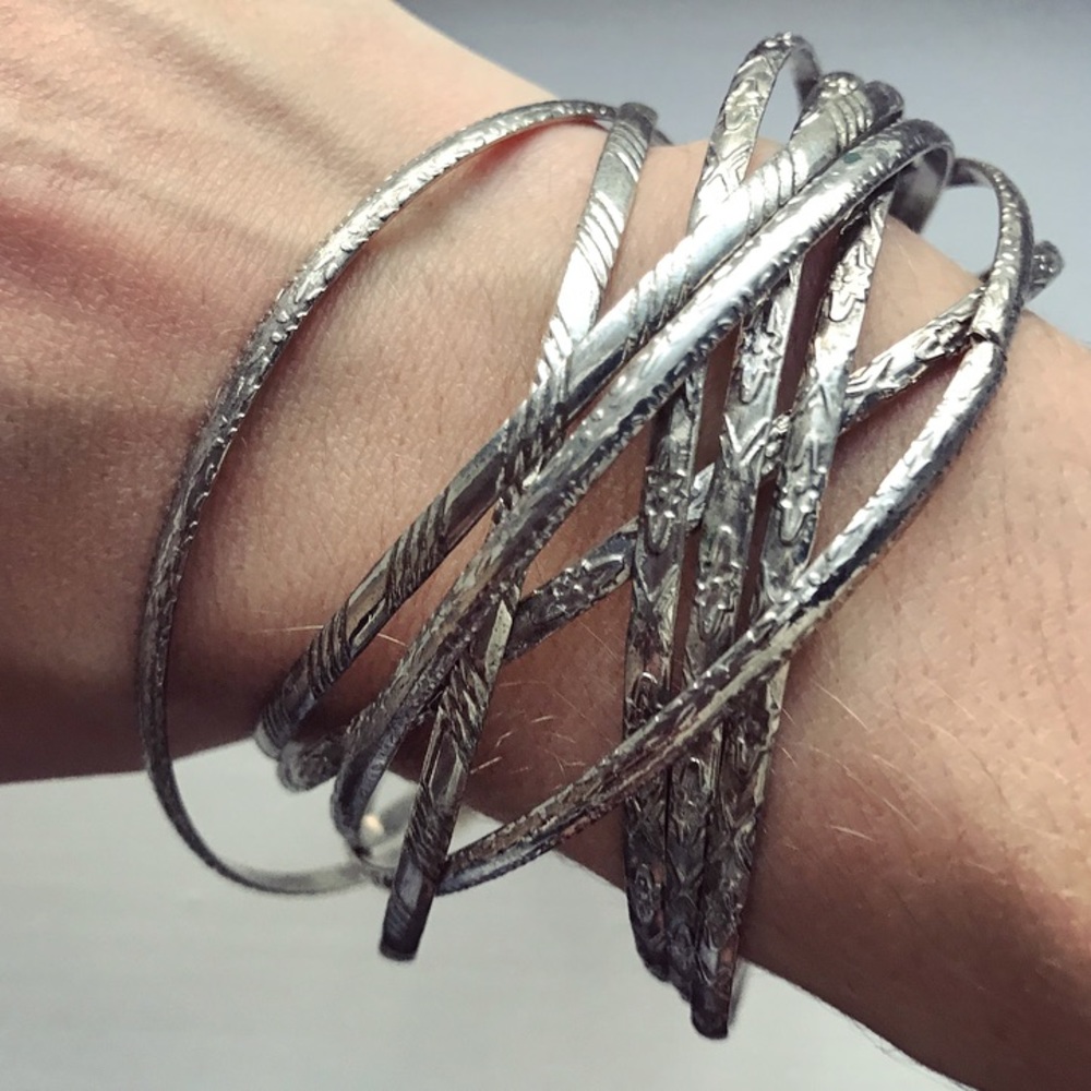 Vintage Thin Silver Interlocking Bangle Bracelets - image 1
