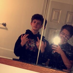 Meet your Posher, Justin