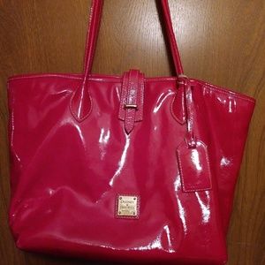 Dooney and Bourke purse