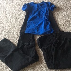 Maternity scrubs