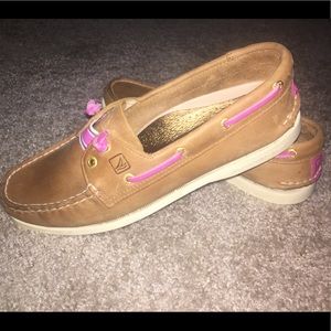 Women's Sperry shoes