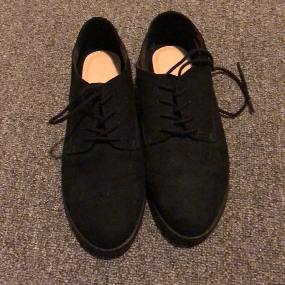 Black oxfords