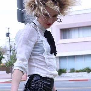 Meet your Posher, Christine