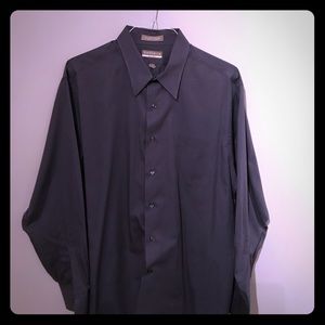 Van Heusan Men’s Button Down Shirt