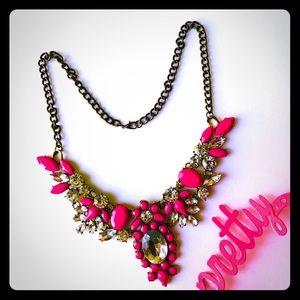 Brand new Pink statement neck piece