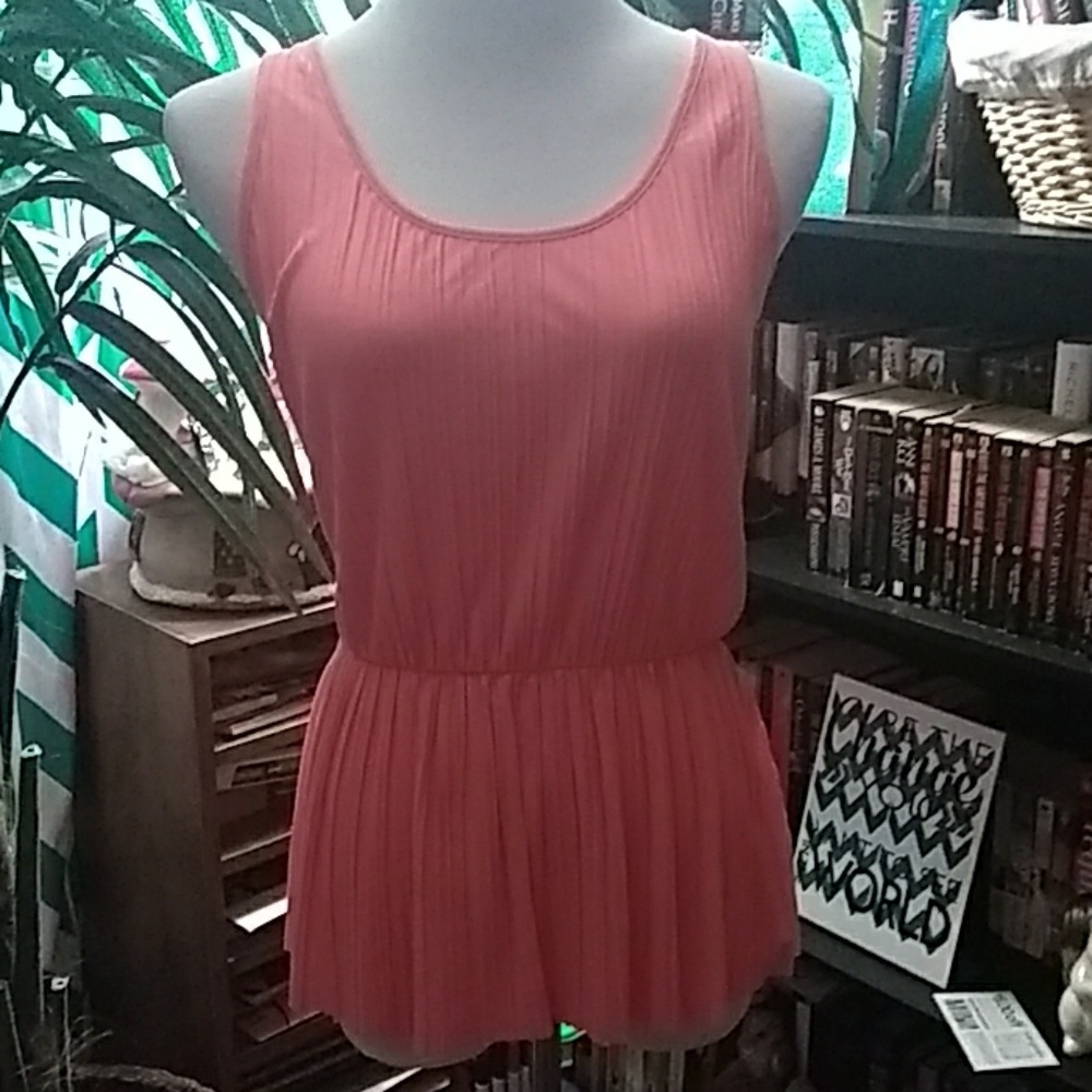 Mossimo small peach top