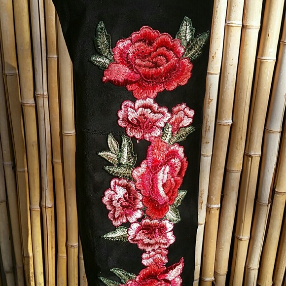 *LAST PAIR* Floral Black Over-the-knee Boot Sz 9.5 - Picture 3 of 7