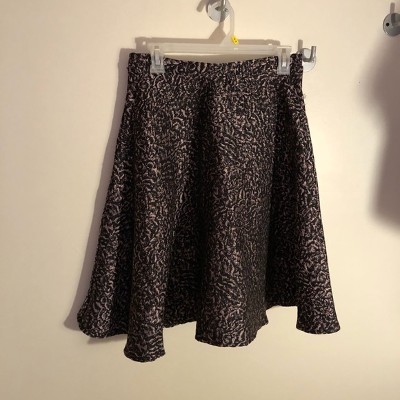 Full skirt - Picture 1 of 4