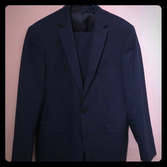 Reaction by Kenneth Cole Suit Set