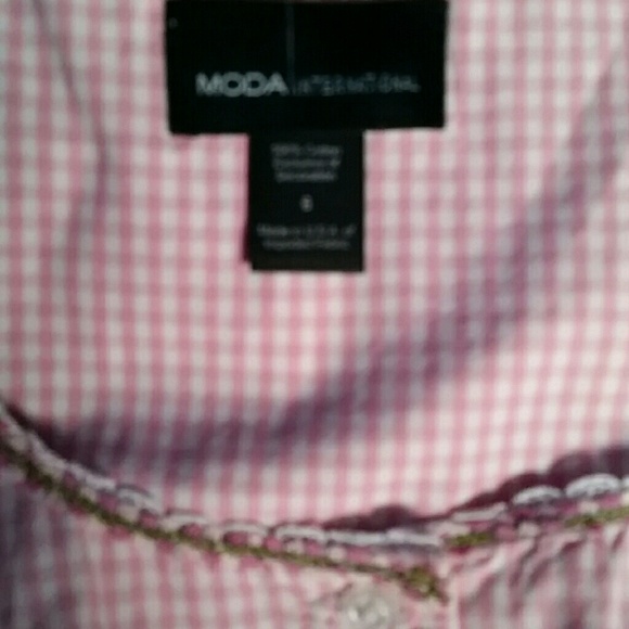 Made by Moda International & purchased from - Picture 3 of 4