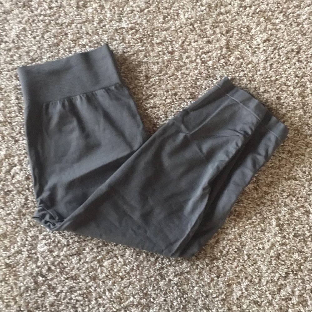 Maternity leggings