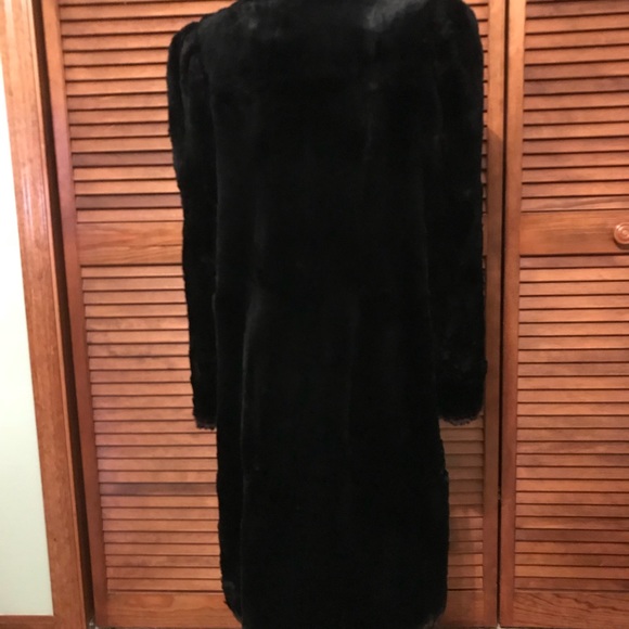 Vintage Seal Coat - Picture 2 of 6