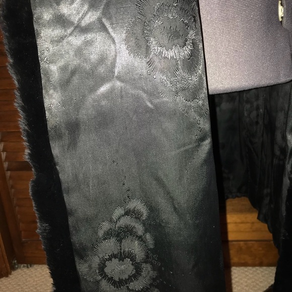 Vintage Seal Coat - Picture 4 of 6