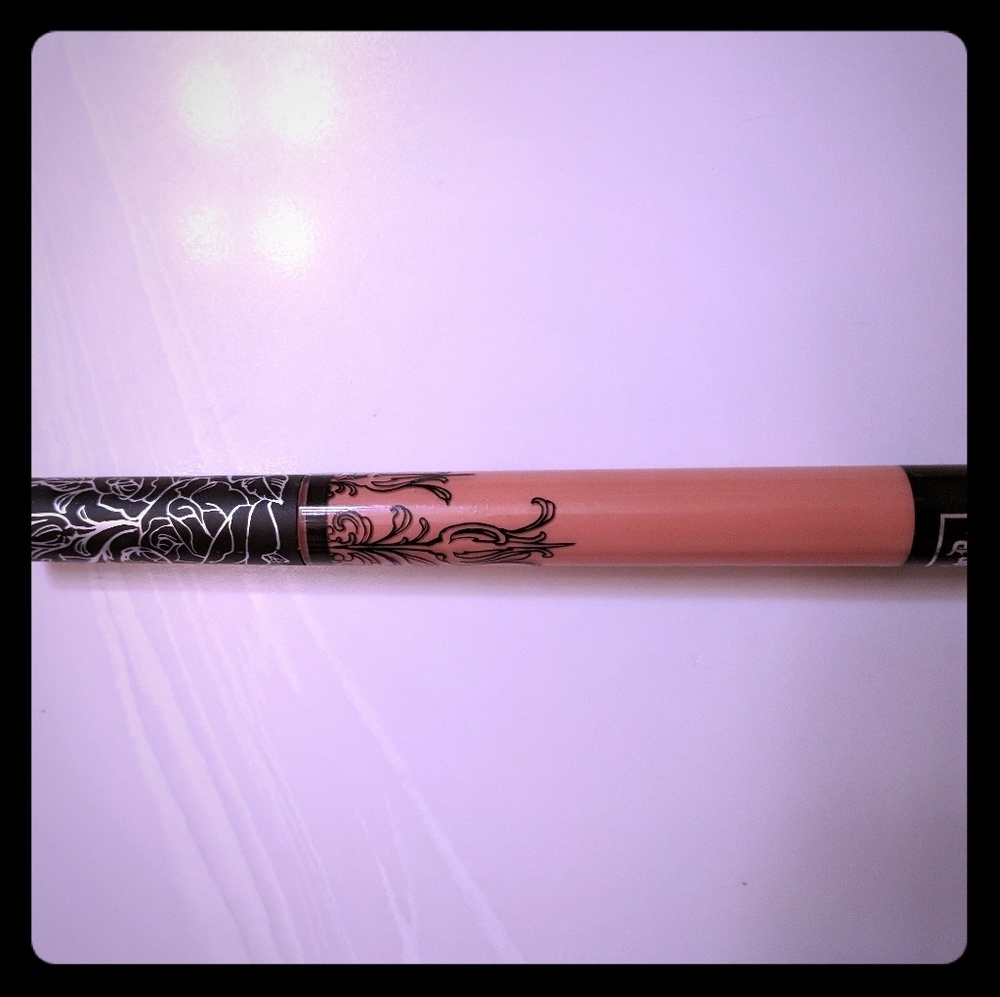 Everlasting Lipstick