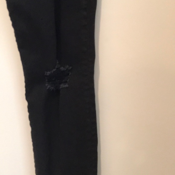 GAP Distressed Skinny Jeans - Picture 4 of 8