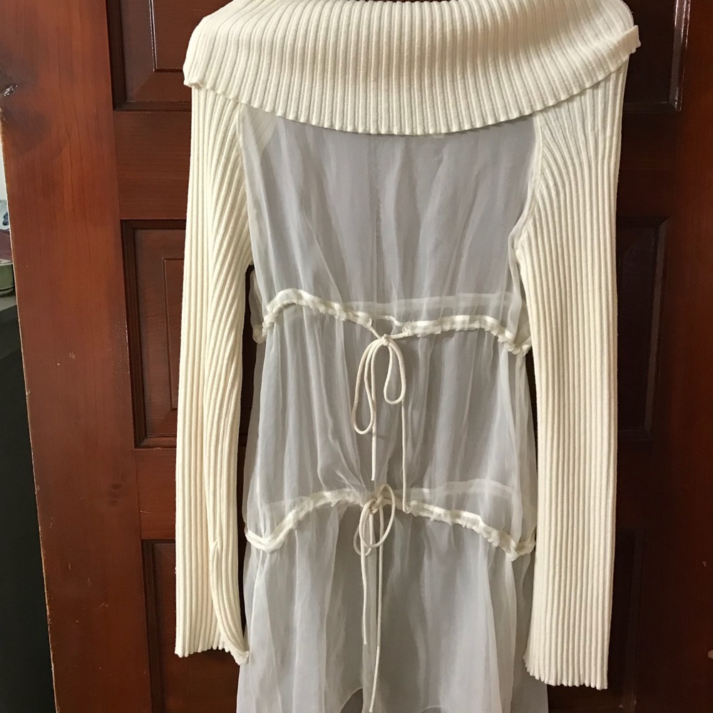 Silk top bought in Italy.  Gorgeous