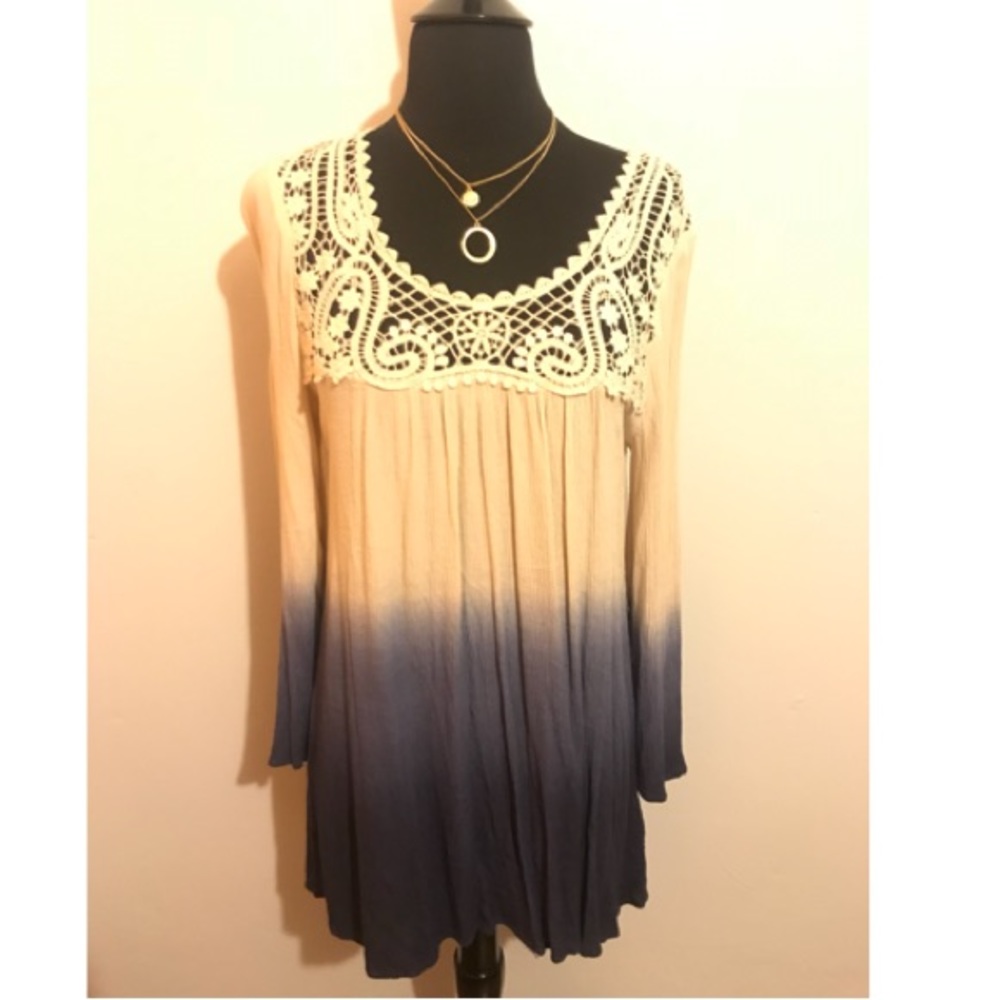 Ombré Bell Sleeve Shift Dress