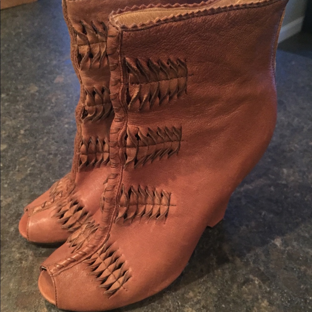 Sam edelman peep toe booties -sz 7.5