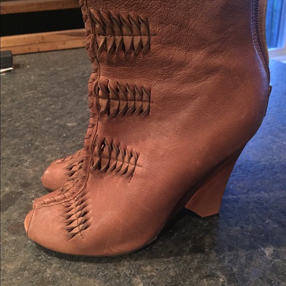 Sam edelman peep toe booties -sz 7.5 - Picture 2 of 5