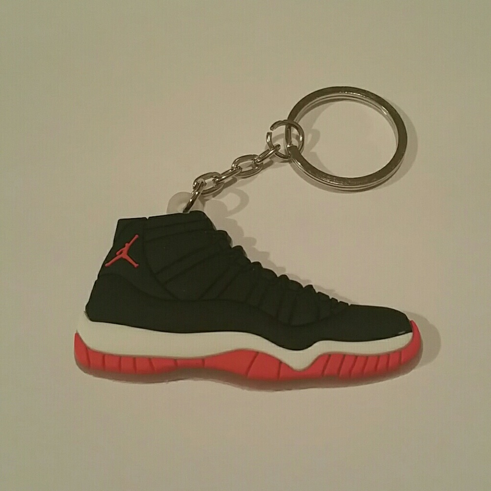 JORDAN SNEAKER KEYCHAIN!!