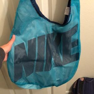 NIKE reversible crossbody gym bag