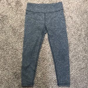 Lou and Grey workout leggings size M