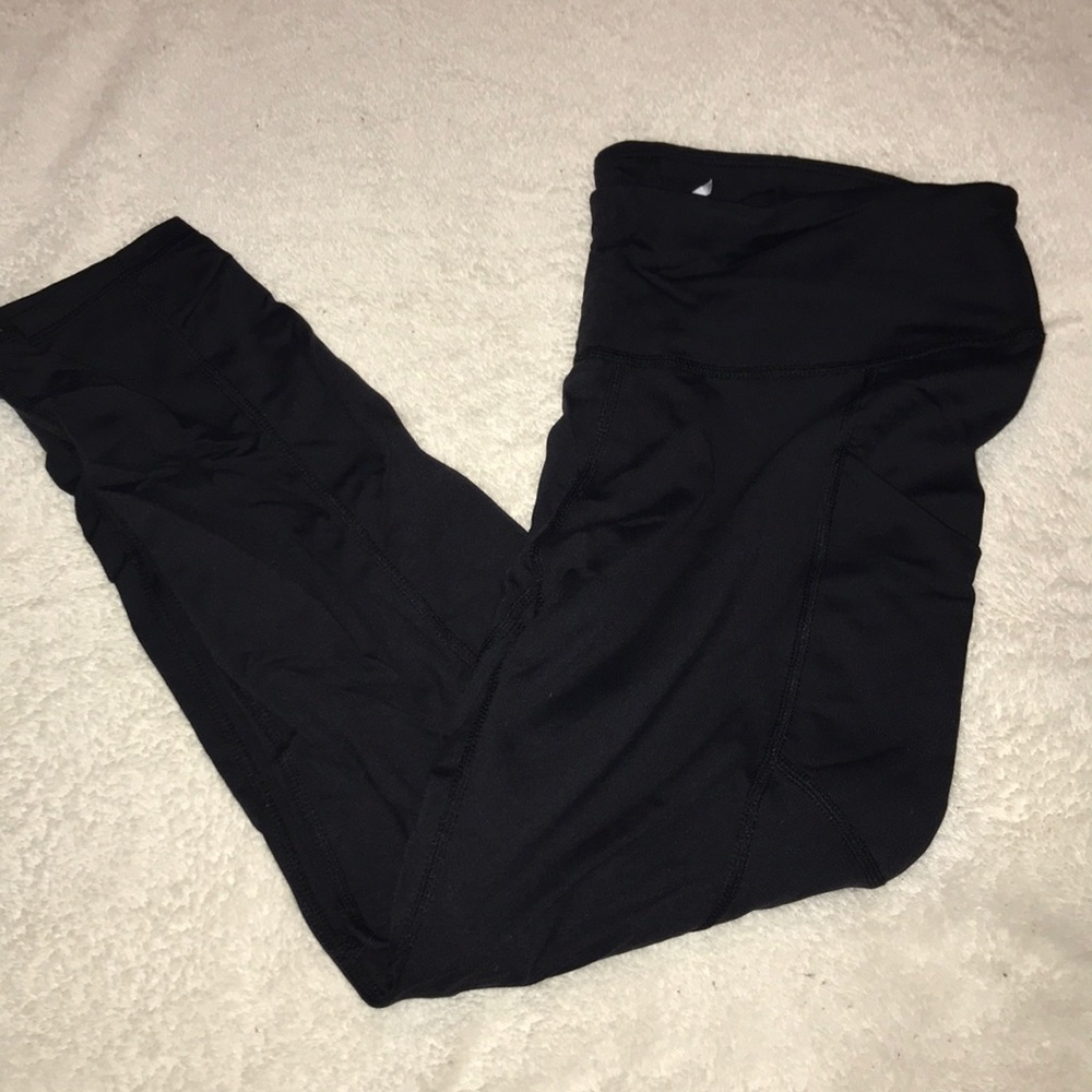 Leggings with side pocket