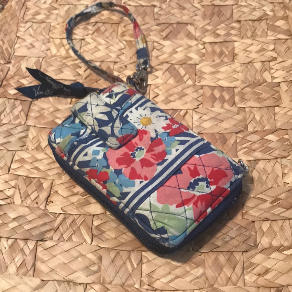Vera Bradley Smartphone Wristlet