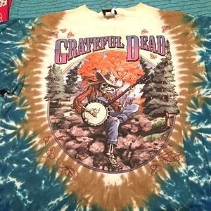 XL never worn Grateful Dead tour tie dye