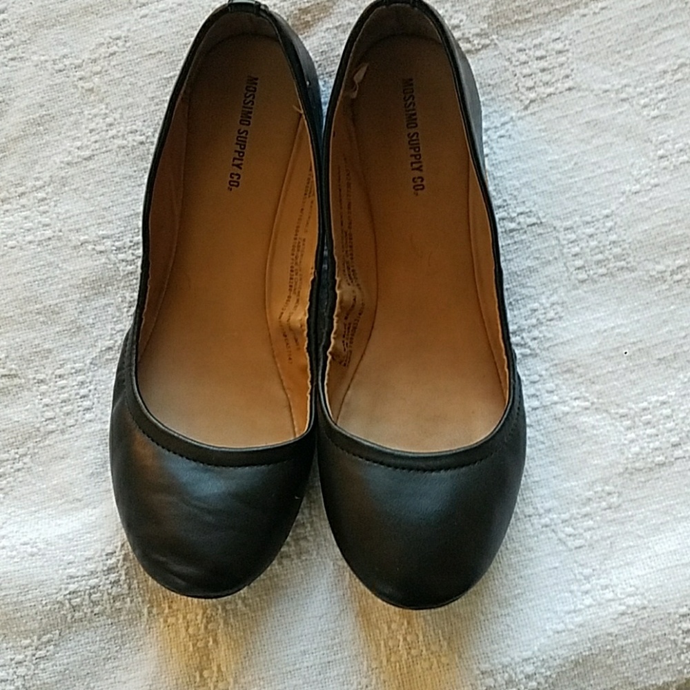 Black flats