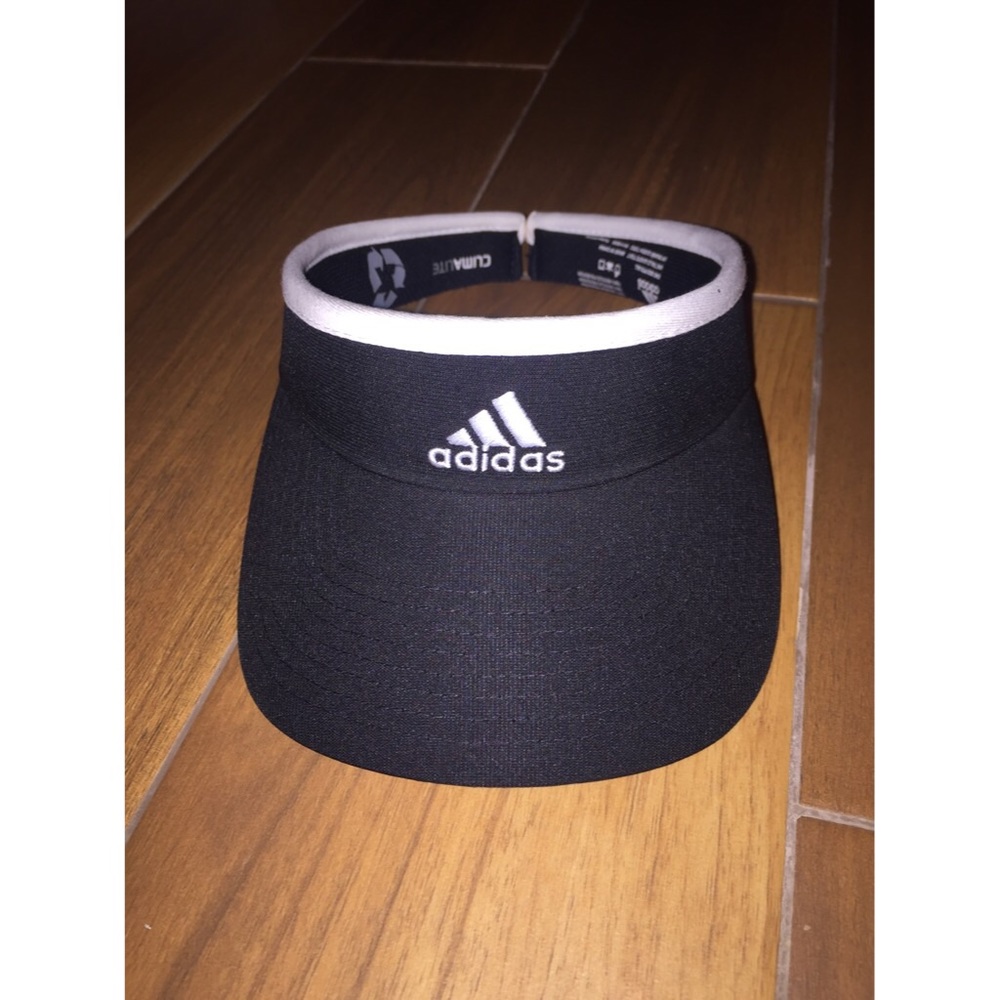 NWOT ADIDAS VISOR HAT 😍