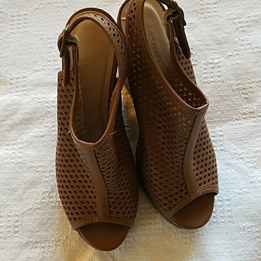 Brown wedge heels