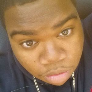 Meet your Posher, Kenneth