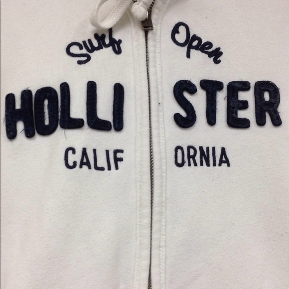 ⛔️REDUCED ⛔️ Hollister Hoodie Jacket - Picture 2 of 8