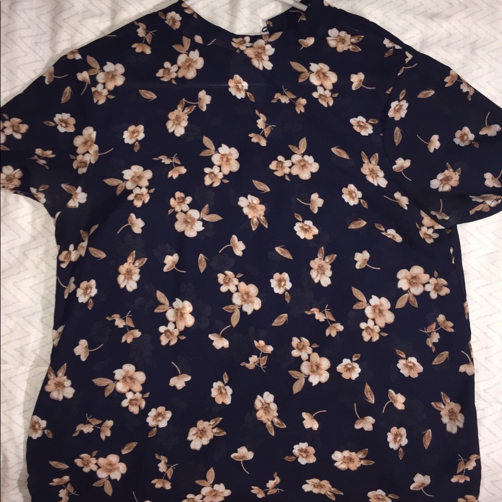 Silk Flower top