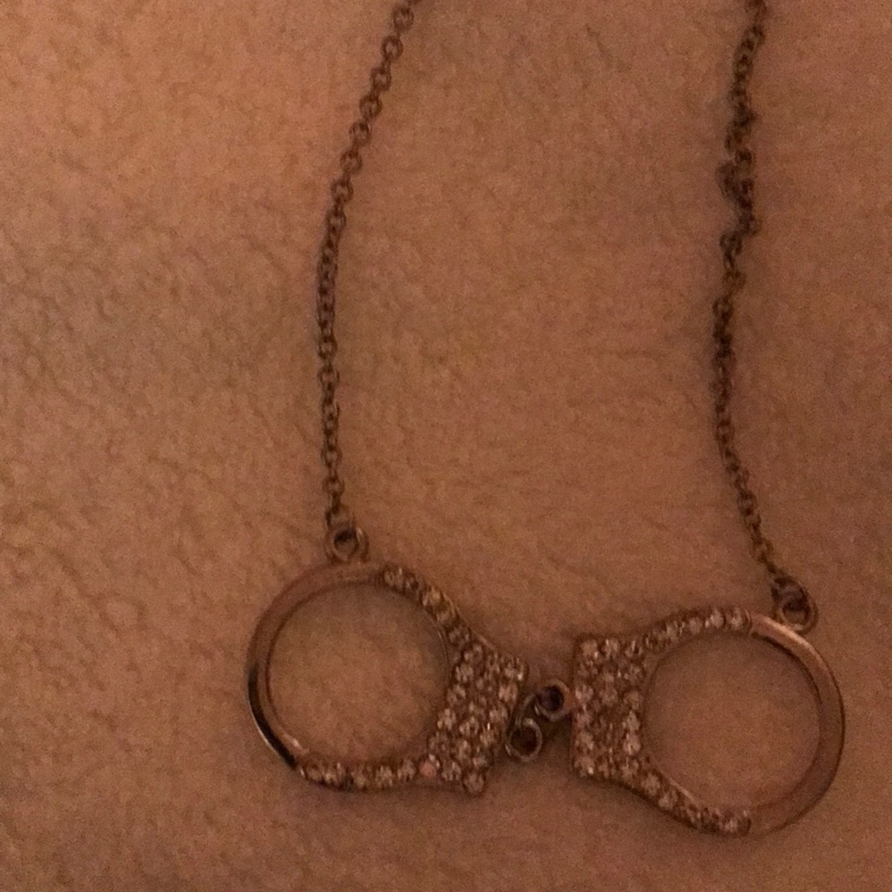 Handcuffs necklace