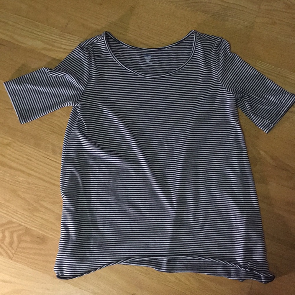 Stripped flowey shirt