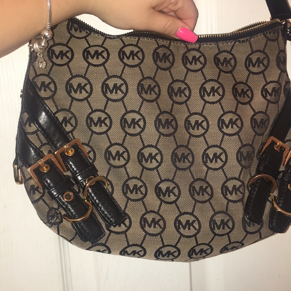 Michale kors bag