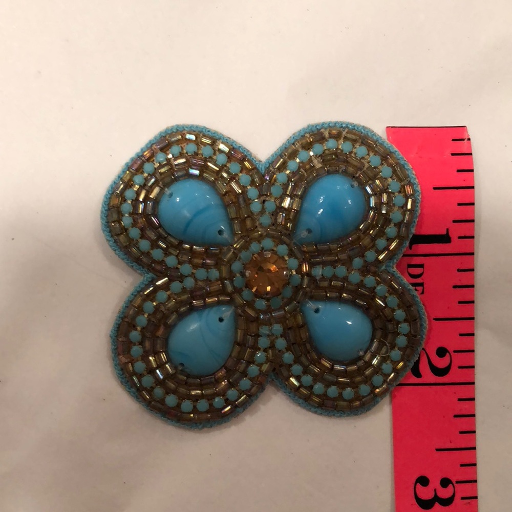 Anthropologie Flower Hair Clip - Picture 4 of 4
