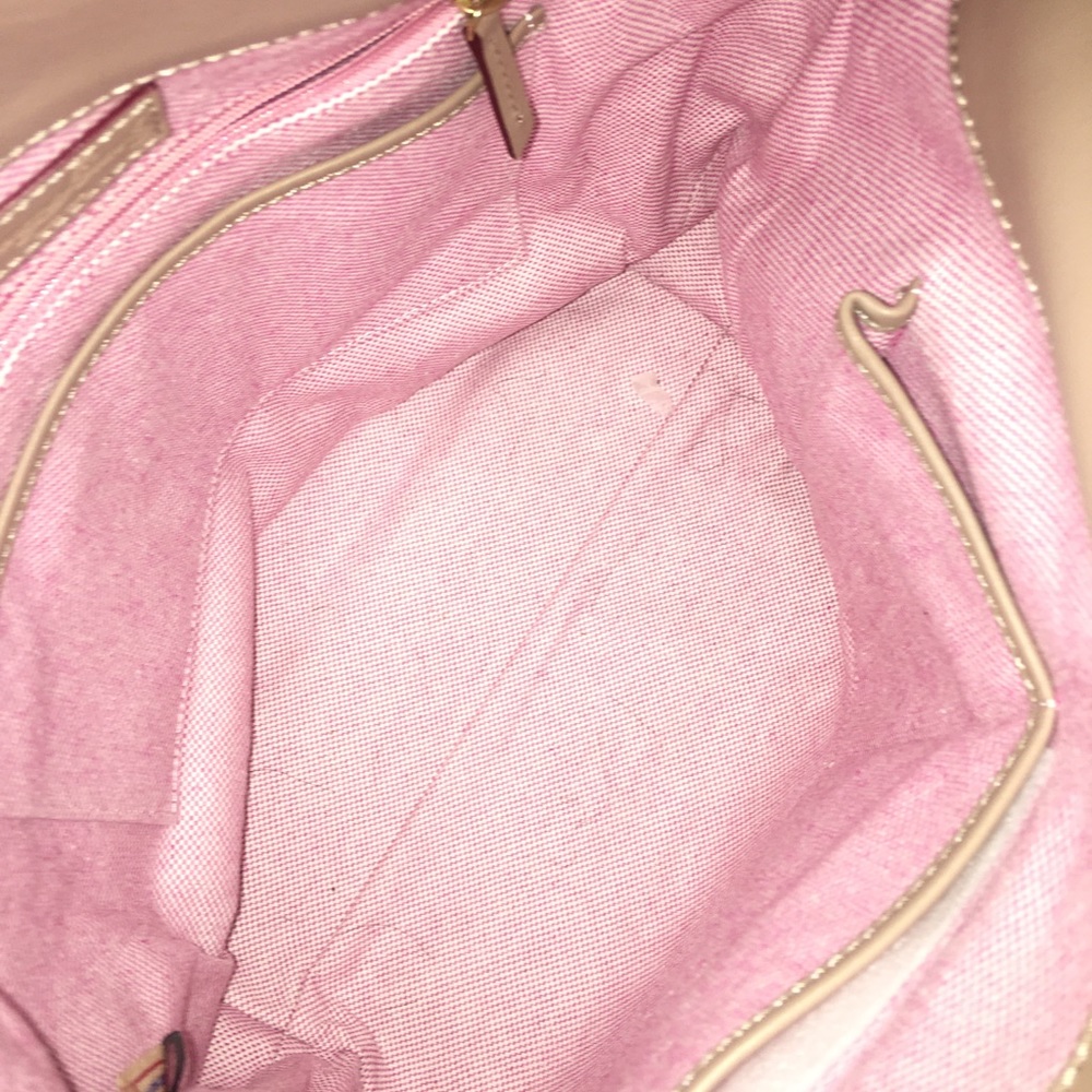 Hand Bag - Picture 3 of 5