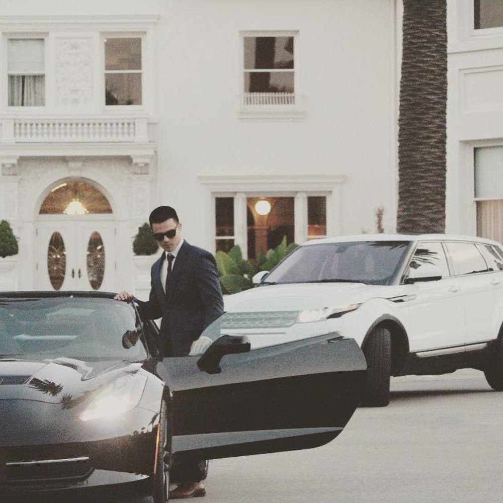 Meet your Posher, Joseph