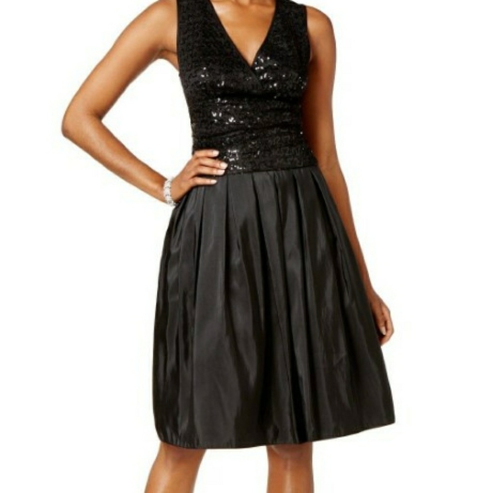 Pleat dress