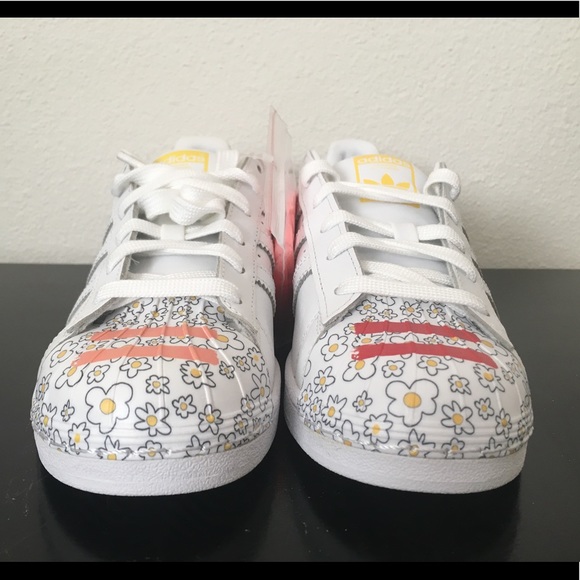 Adidas Superstar Pharrell - Picture 4 of 8