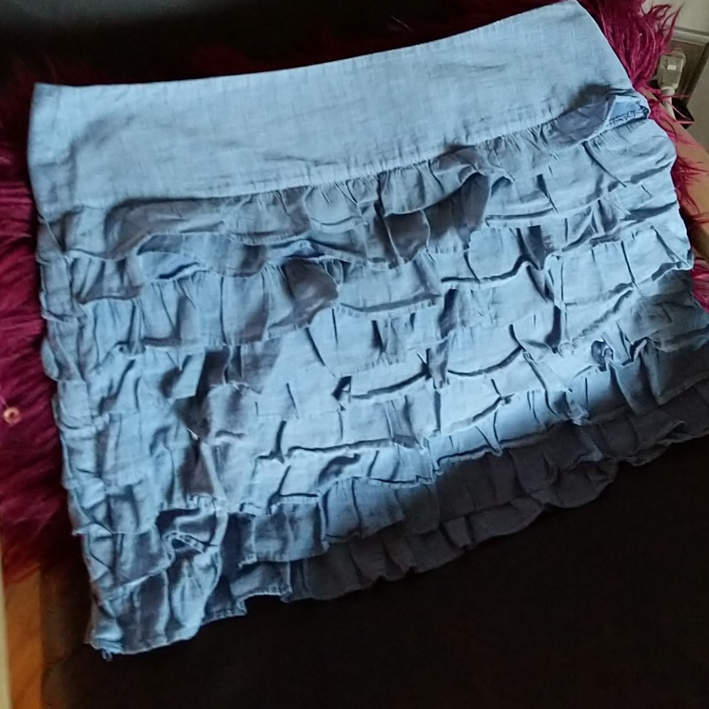 Ruffled mini skirt