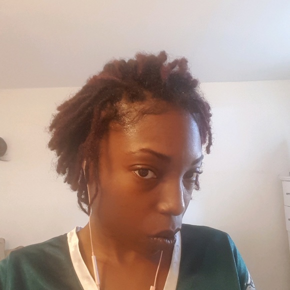 Meet your Posher, Malikah - Picture 1 of 1